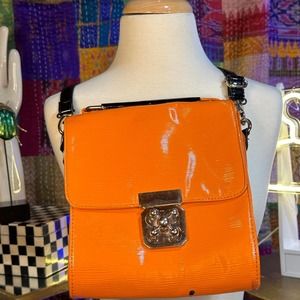 Vintage Maja Orange Unique Dial Closure Crossbody Purse